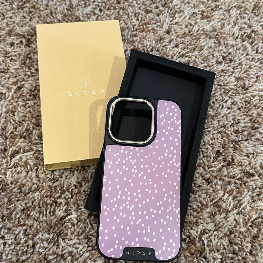Burga Hot Cocoa - Spotted iPhone 14 Pro Case